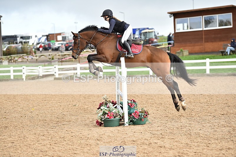 231013A-124610-01630 - Cls 3 1.05m Amateur Quali