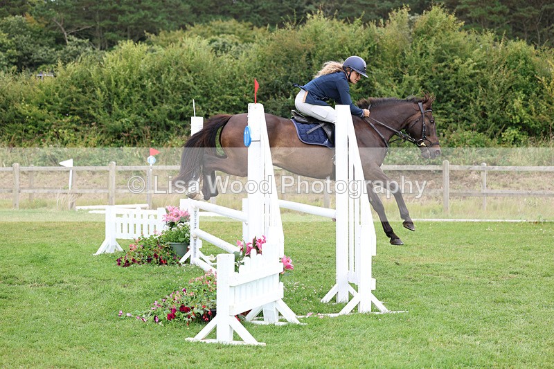 3E7A2526 - Class 7: 90cm open