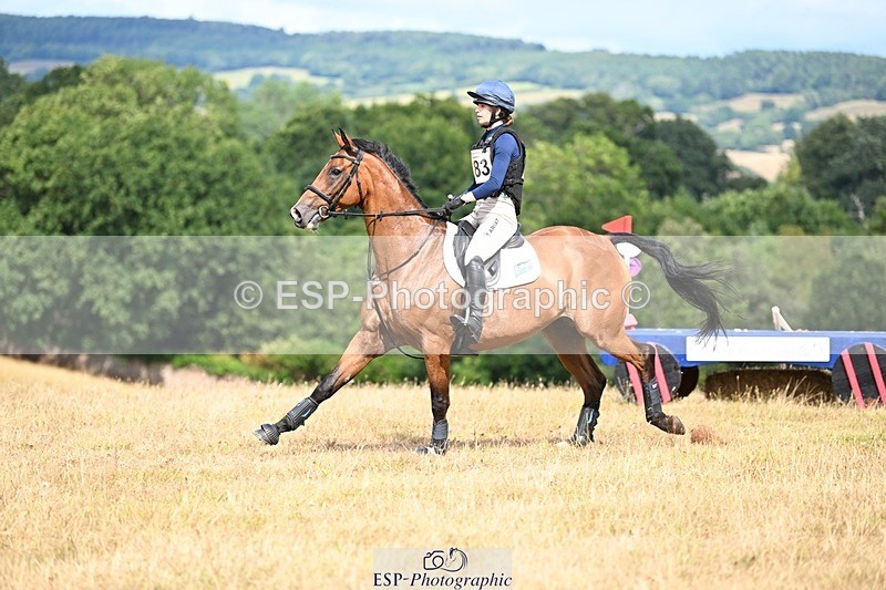 250803A-154403-16344 - O-683-Katie.Corbin-SPORTSFIELD.U2