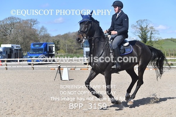 BPP_3159 - CLASS 14  Senior Newcomers/ 1.10m Open