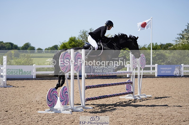 230527A-143430-04692 - Cls 23 1.05m Amateur Quali