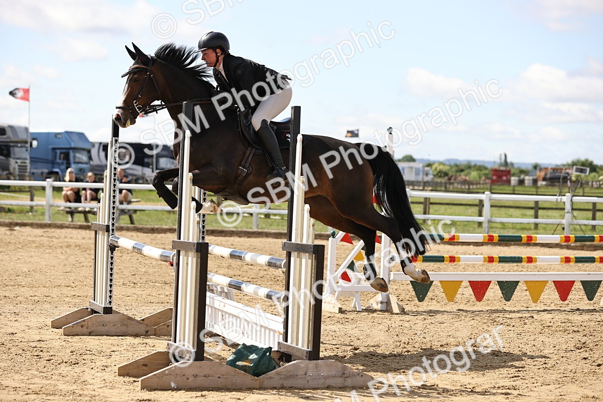 SBM_002066 - Class 9 - Senior British Novice - 90cm