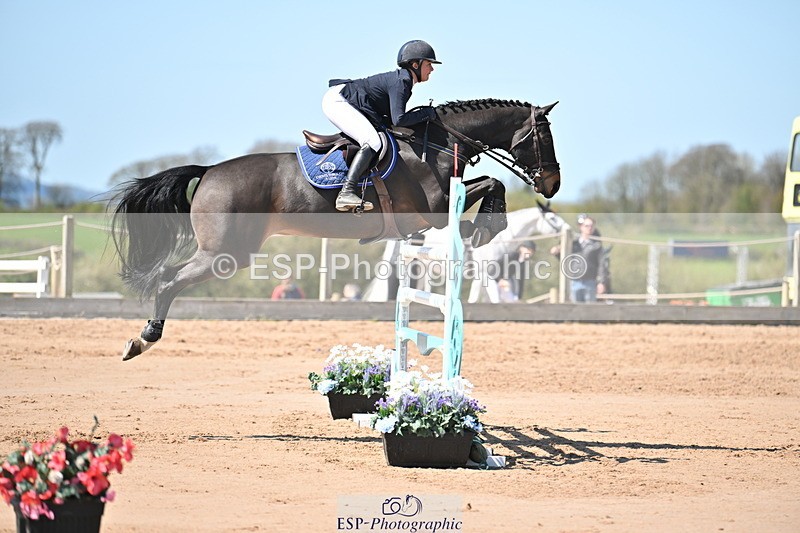 240420A-134529-11463 - Cls 7, 2 Star Medium Tour 1.35m