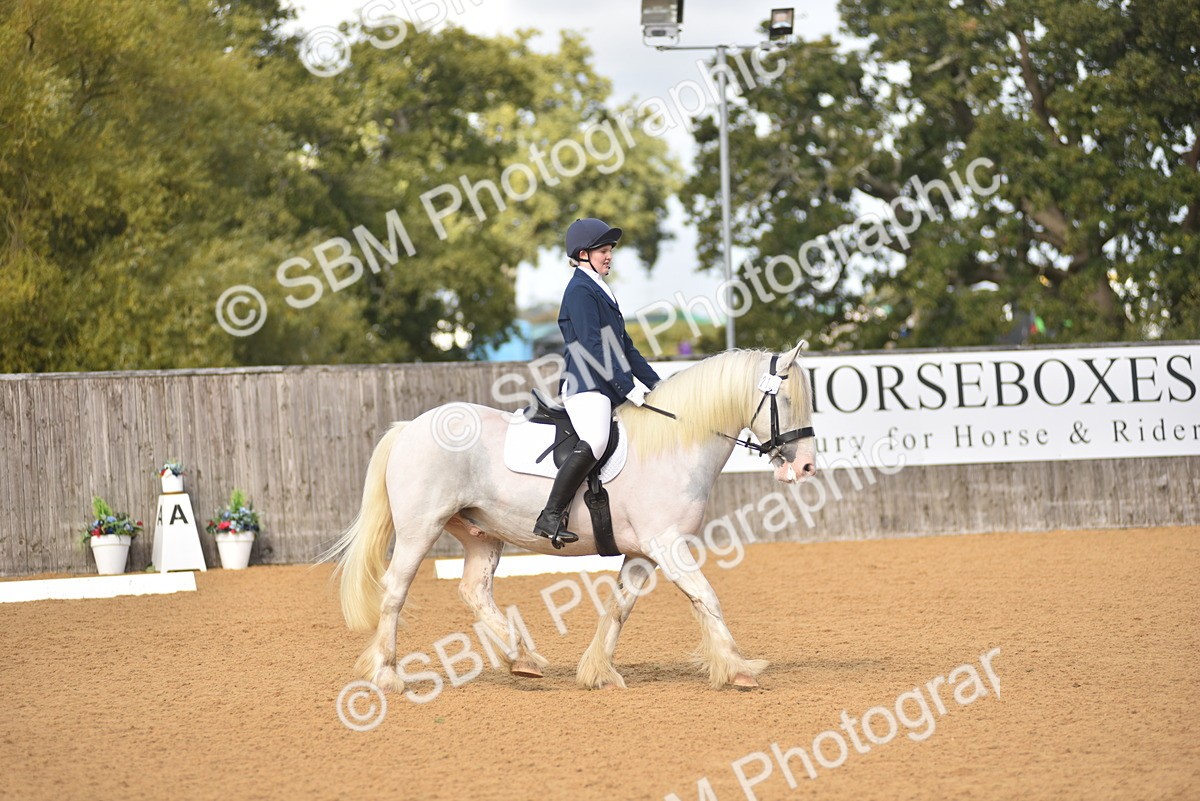 SBM_03208 - D4 - Small Tour Championship Intro 4