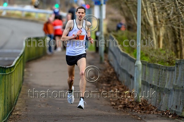 Livirelays25-920404 - Male Set Three