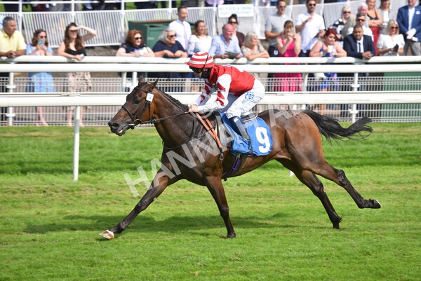 yr09072021r4-22 - Race 4 3.50pm William Hill Plus Bet Club Stakes