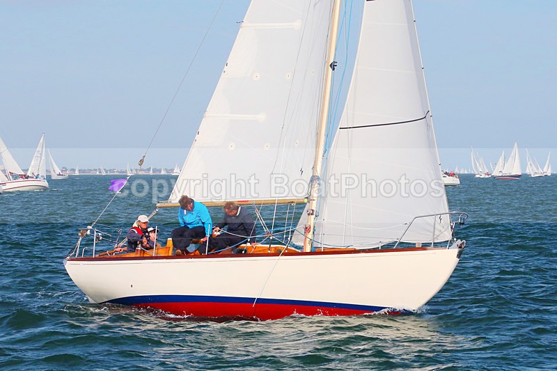 150627 101Y WT7A1803_N - ROUND THE ISLAND RACE - SATURDAY 27th JUNE 2015