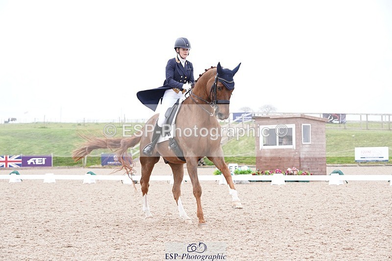 250403-160312-03229 - 025-Olivia.Oakeley-Full.House