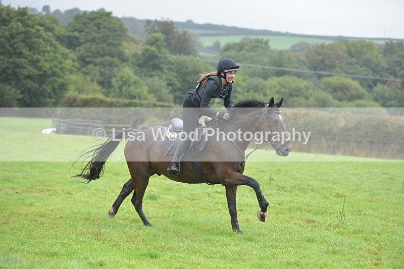 RAY_9570 - Class 2: 70cm: Corner