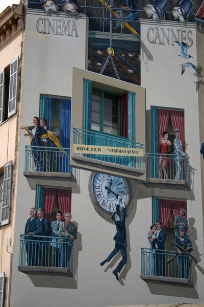 Caines wall _FR005 - France and Monaco