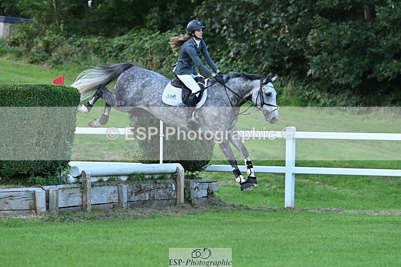 230909-190715-08277 - Cls 14 Snr 1m Derby