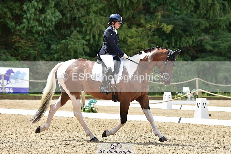 250719A-124902-05739 - 074-Victoria.Hamlyn-White-Langaller.Tarak