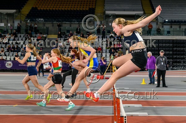 CEREL-816178 - Track Female Set One