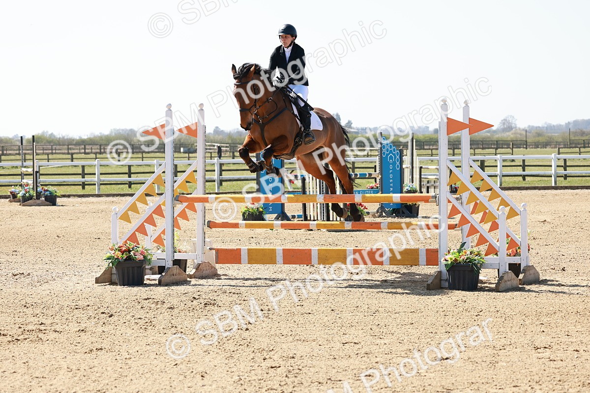 SBM_003913 - Class 16 - Senior 1.05m