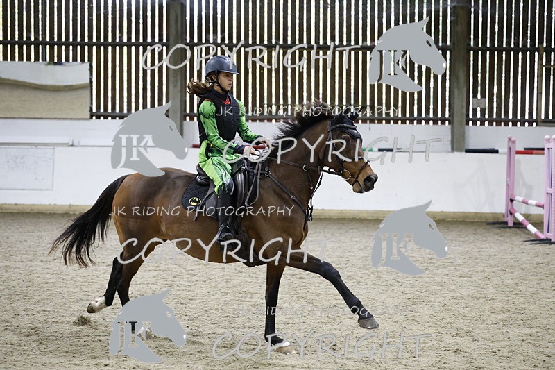 _T0A2560 - Class 6 70cm