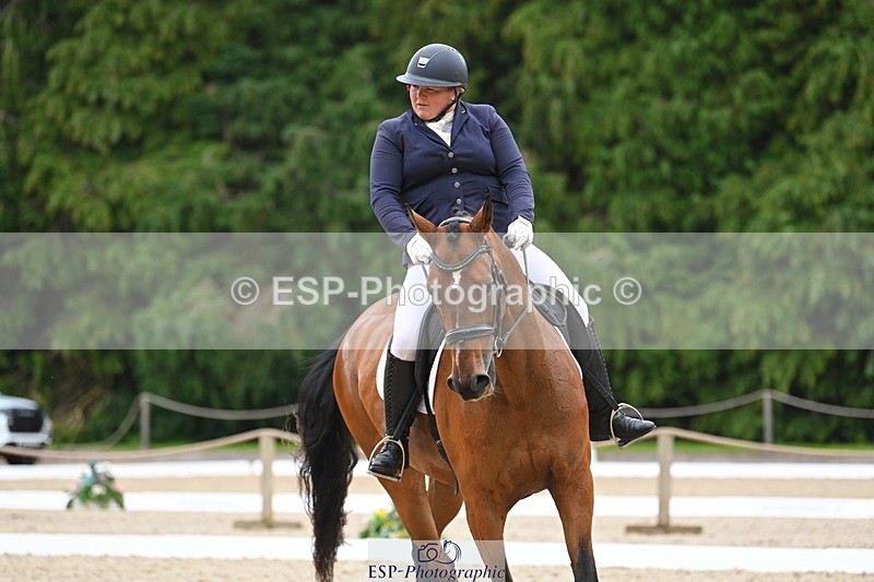 230813-171507-08606 - Cls 14 Medium Silver 16.45 to End