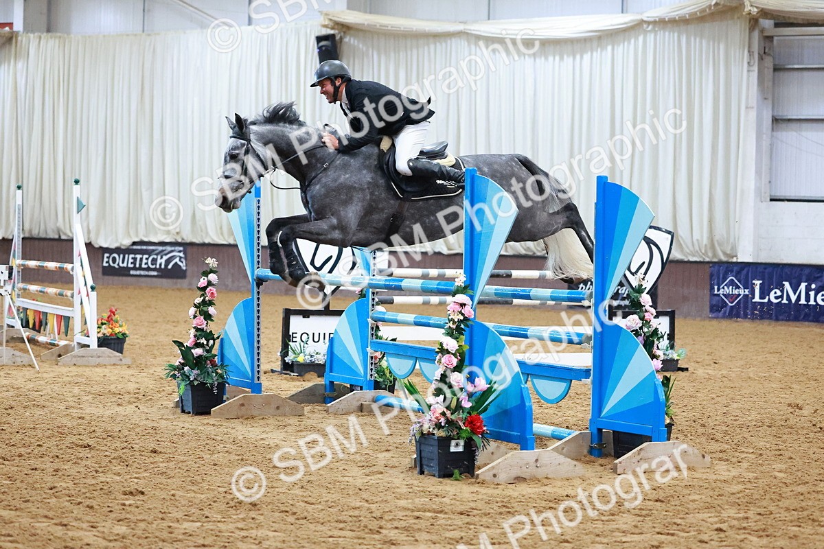 SBM_001649 - Class 5 - Senior Foxhunter - 1.20m