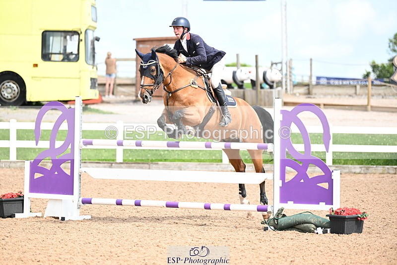 240802A-150938-04865 - Cls 27 Snr 1.15m Open