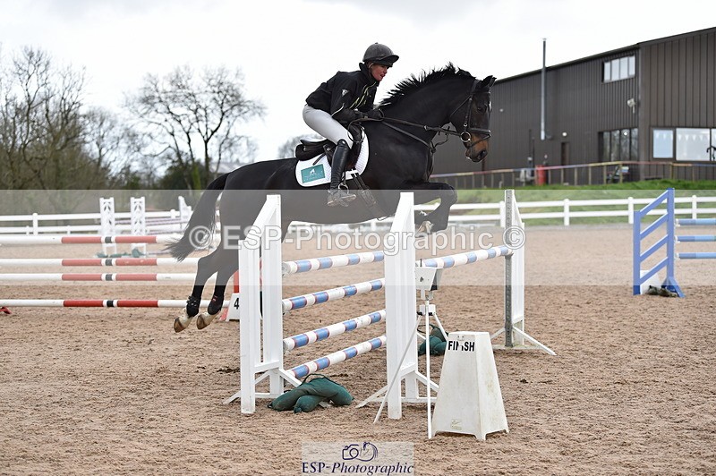 240327A-125836-00485 - Cls 4 Newcomers and 1.10m Open