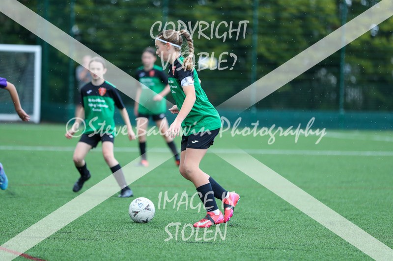 1DX20027 - 2025-09-13 FC Abbey Meads U13 Blue Girls V AFC Corsham U13 Pumas
