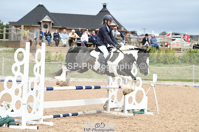 250807-131924-01090 - 80cm Round 2