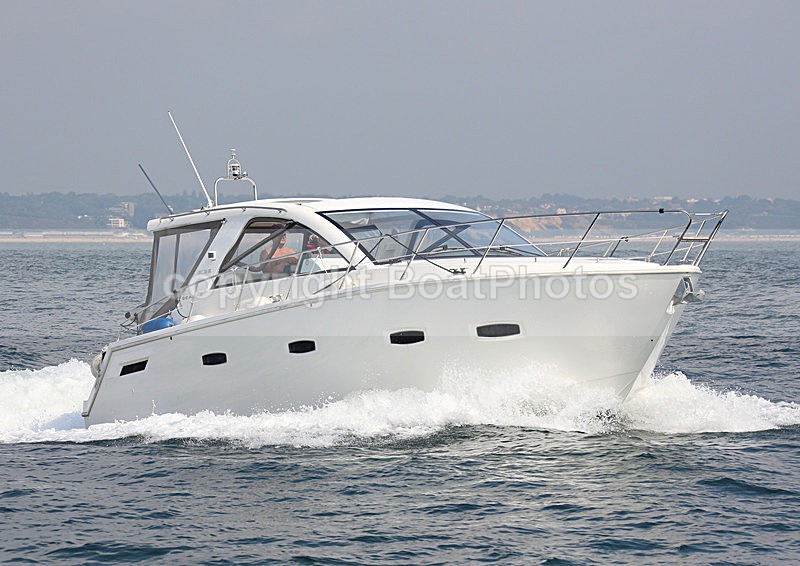 140908 SEALINE SC35 WT7A5996 - Motorboats - Hardtop