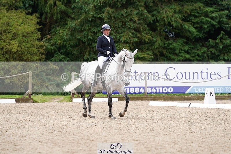 240721-112536-07772 - 240-Kim_Lock-Right_On_Time_1