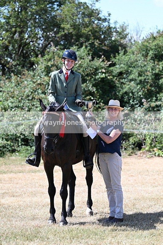 WJ7_3746 - Class 8 Ridden Veterans