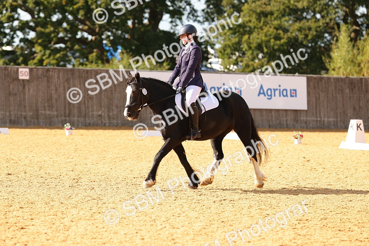SBM_48399 - D22 - Junior Championship - Intro B