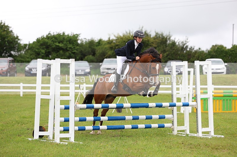 3E7A6618 - Class 9: Pony Discovery/90cm open