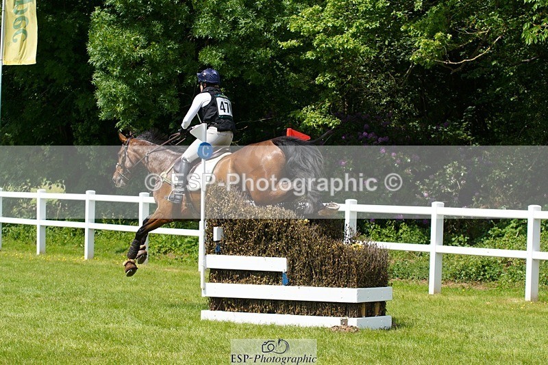 230528-141034-17679 - 470-MCS_MAVERICK-Pippa_Funnell-XC