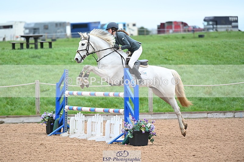 240316A-091259-02303 - Cls 13 Snr 1.05 and 1.10m Open