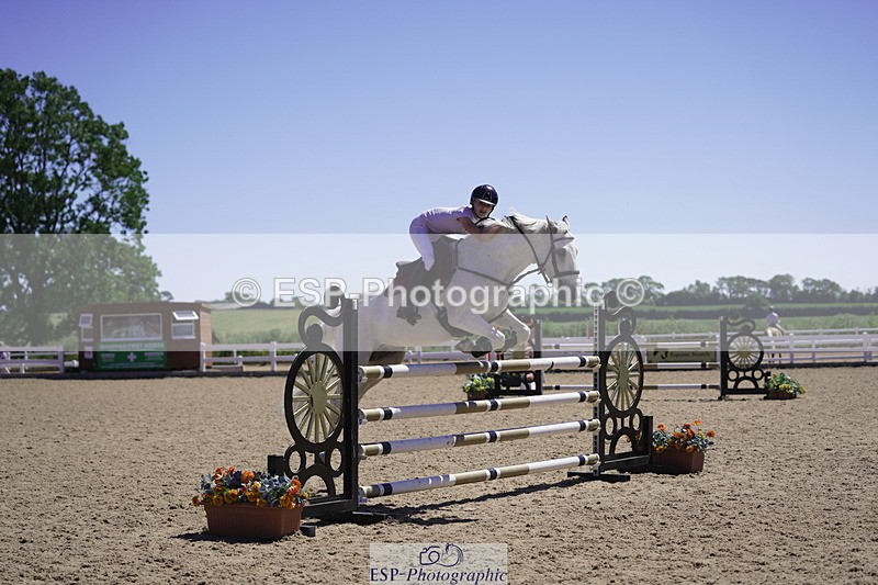 230624A-150440-02126 - Cls 26 Pony Foxhunter & 1.10m Open