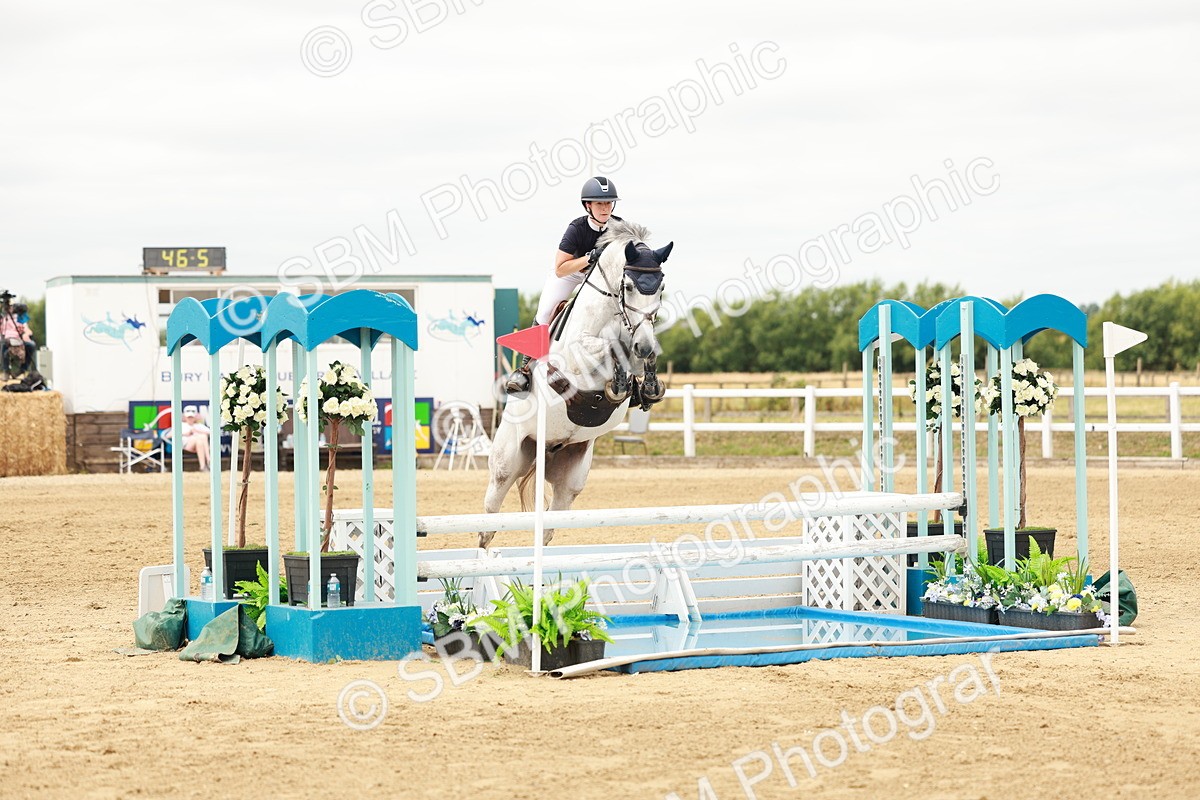 SBM_017468 - Class 21 - Senior Newcomers Championship 2d Rd