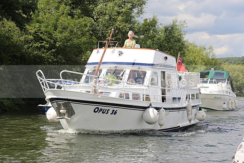 140706 OPUS 36 WT7A9952 - HENLEY ROYAL REGATTA - SUNDAY 6th July 2014