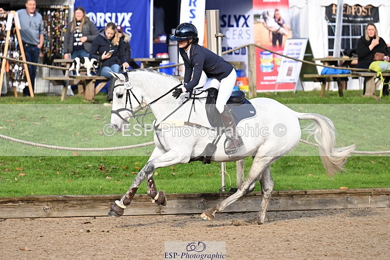 251024A-103047-06475 - B-141-Erin.Neale