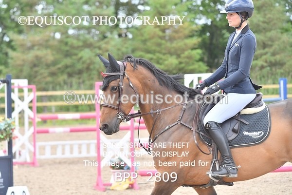 BPP_2809 - SUN CLASS 18 Senior Newcomers/ 1.10m Open