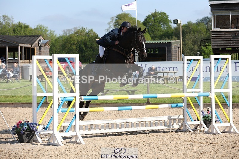 230513-090621-03341 - Cls 18 Snr 1.05m Open