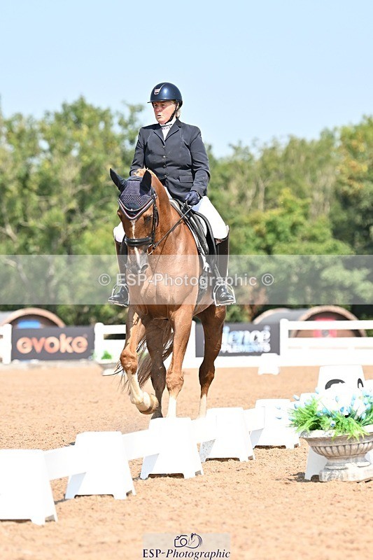 250816-121743-04211 - 119-Amanda.EdmondsNutfields.Don.Care.Paravel