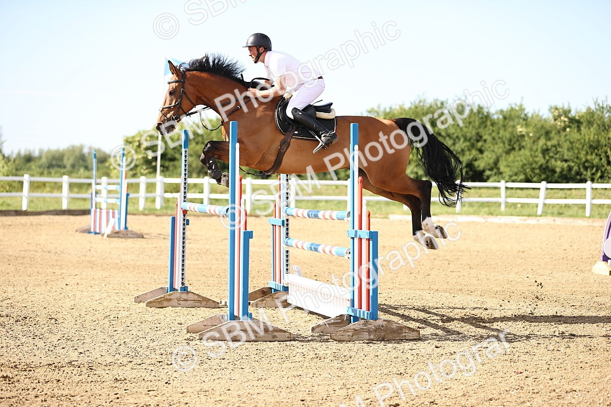 SBM_003089 - Class 5 - Senior Foxhunter - 1.20m