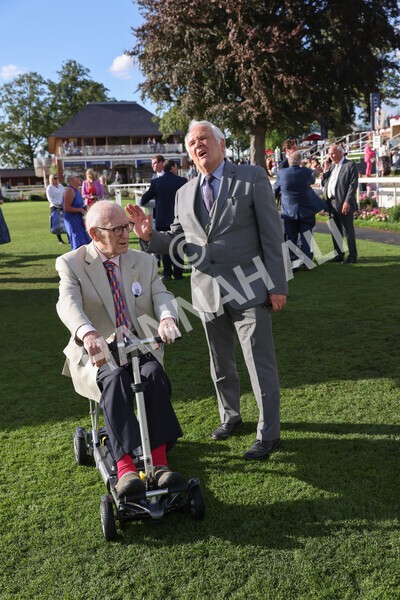 yr19082022r7-77 - Race 7 5.20pm Sky Bet Mile Stakes