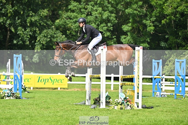 140626A-155934-00032 - Cld 46 Snr 1m 10 Grand Prix
