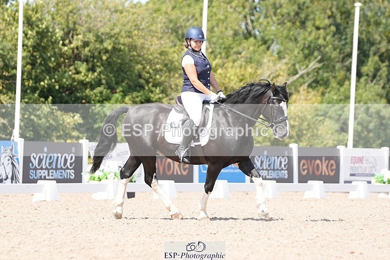 250817-135508-10534 - 169-Amber.HeywoodWalena.Rockocoko