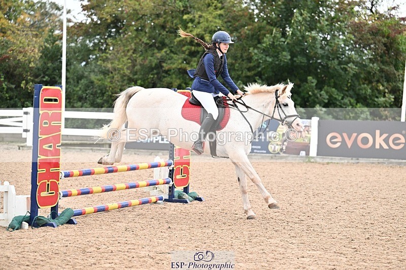 250920-101639-00163 - Cls 20+21 Club and Schools 60cm