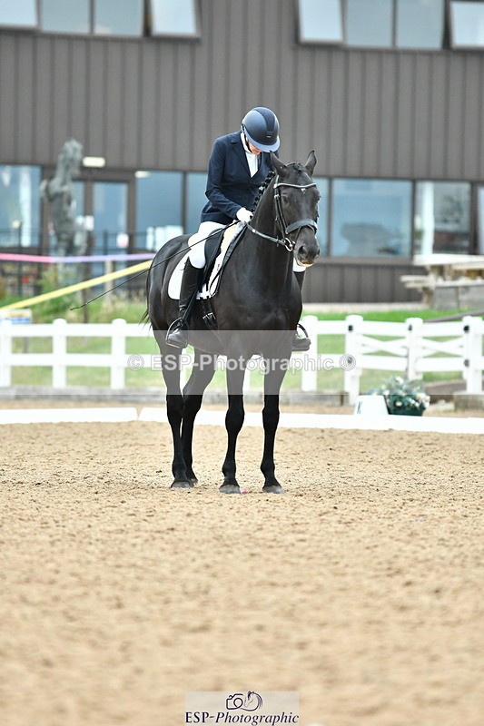 230630A-112137-01327 - Cls 5 Novice 37A