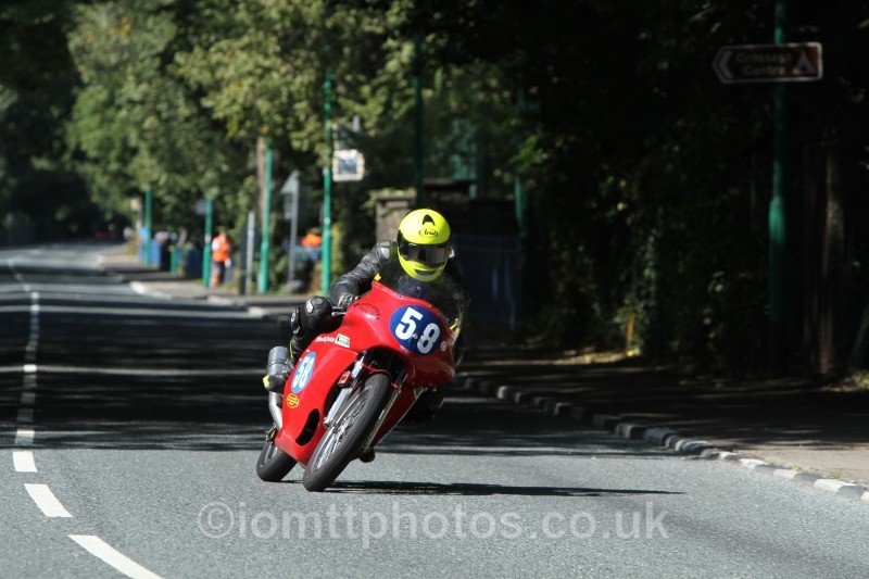 Dave Matravers - Okells 350cc Classic TT
