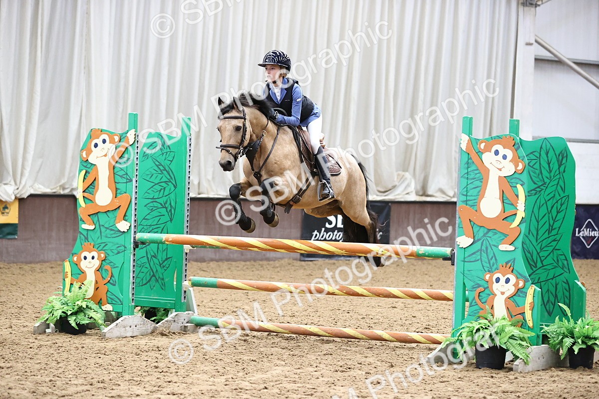 SBM_003585 - Class 11 - Springboard 128cm 138cm Restricted 85cm 95cm