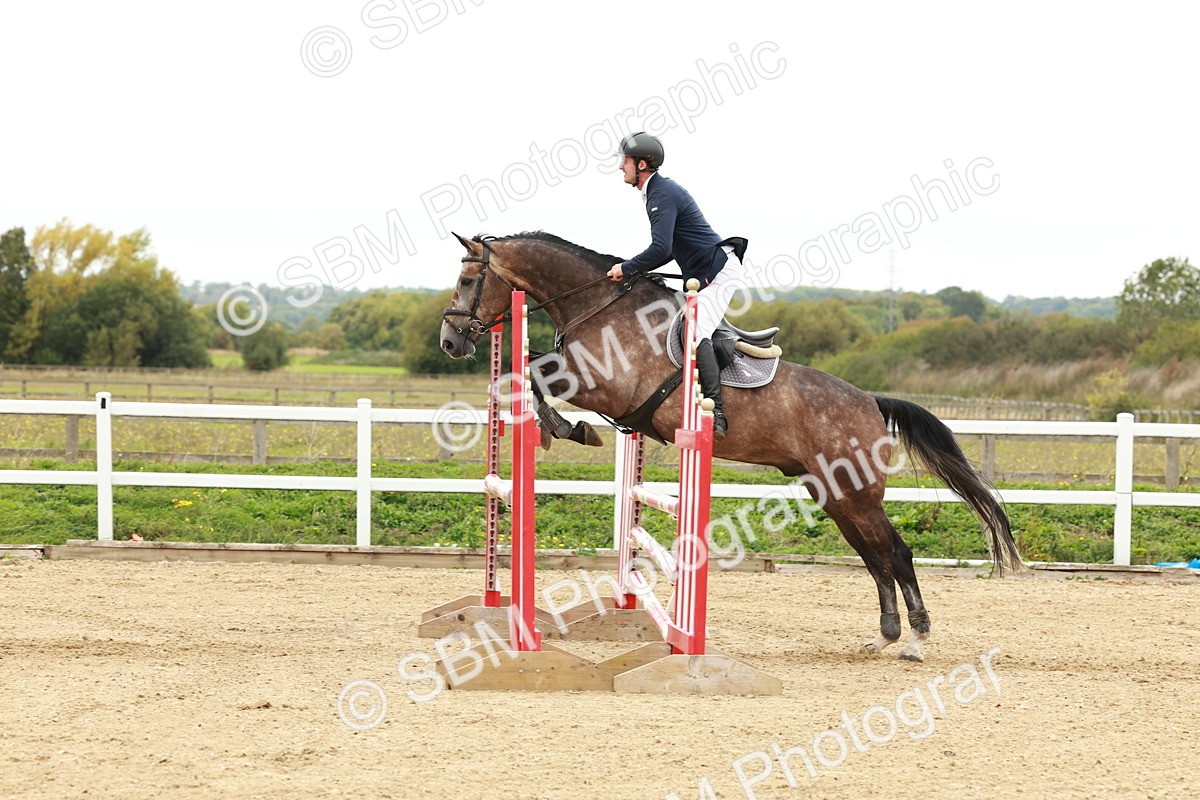 1I0A7396 - Class 3 - Senior Discovery - 1.00m