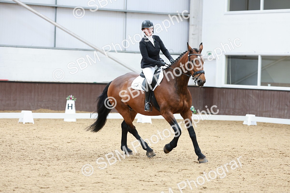 SBM_009959 - Class 6b - Novice 6 - 12.40-13.43