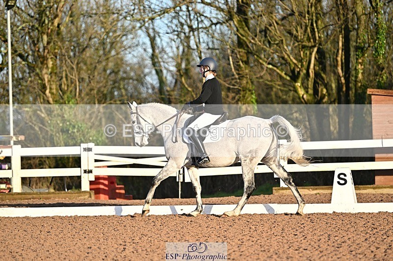 241214-092756-00947 - 141-Sophie.Hawke-RAINBOW.DREAM